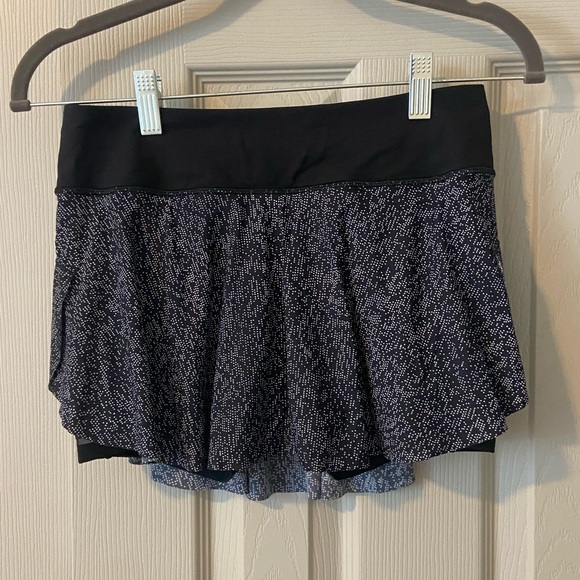 lululemon athletica Dresses & Skirts - Lululemon Quick Pace Skirt
